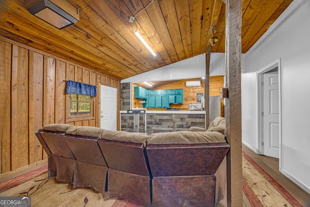 252 Komplex Drive, Carnesville, GA 30521