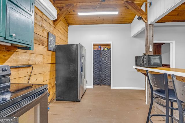 252 Komplex Drive, Carnesville, GA 30521