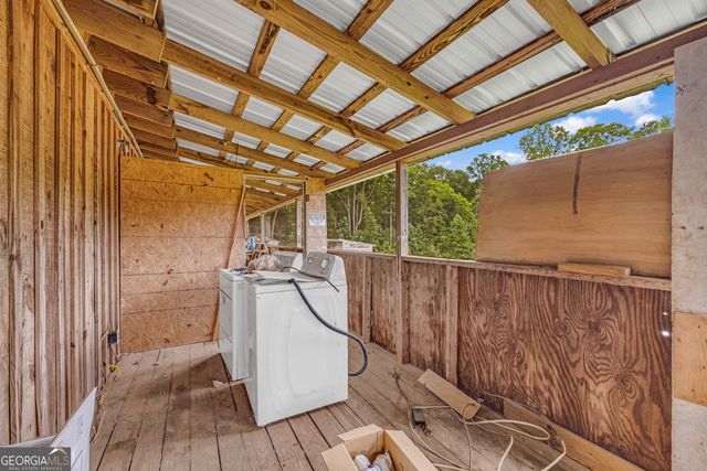 252 Komplex Drive, Carnesville, GA 30521