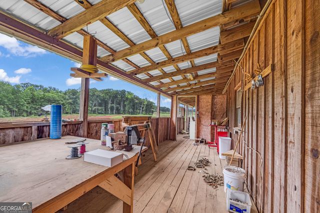 252 Komplex Drive, Carnesville, GA 30521