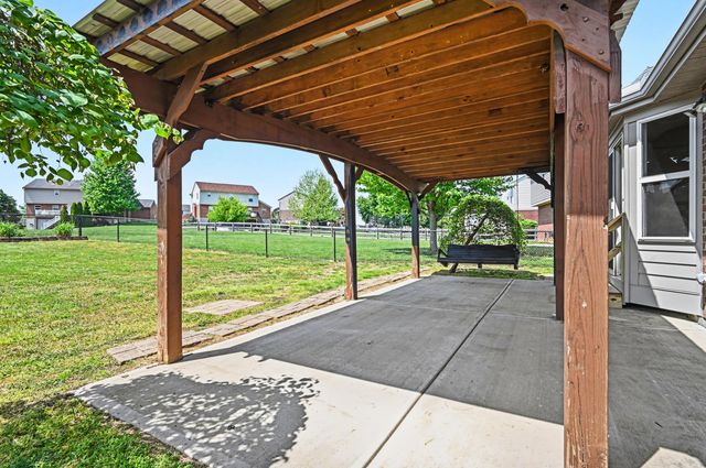 1689 Bingham Circle, Hebron, KY 41048