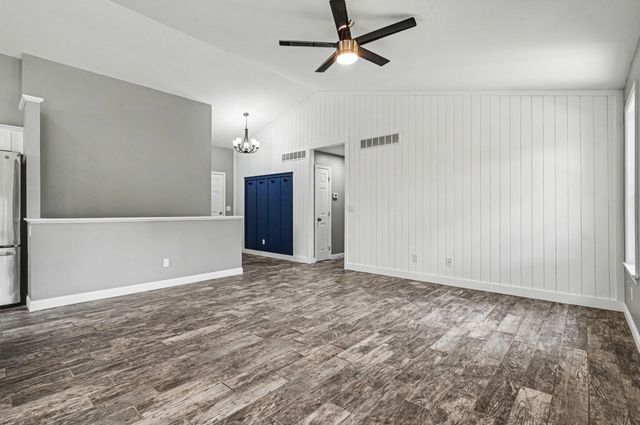 1689 Bingham Circle, Hebron, KY 41048