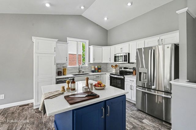 1689 Bingham Circle, Hebron, KY 41048