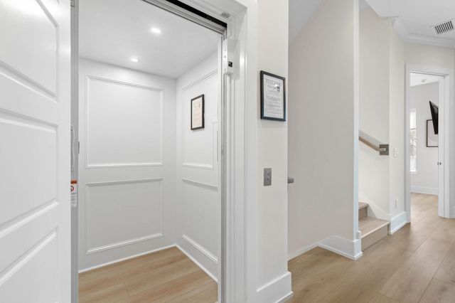 3538 N Ocean Shore Blvd, Palm Coast, FL 32137