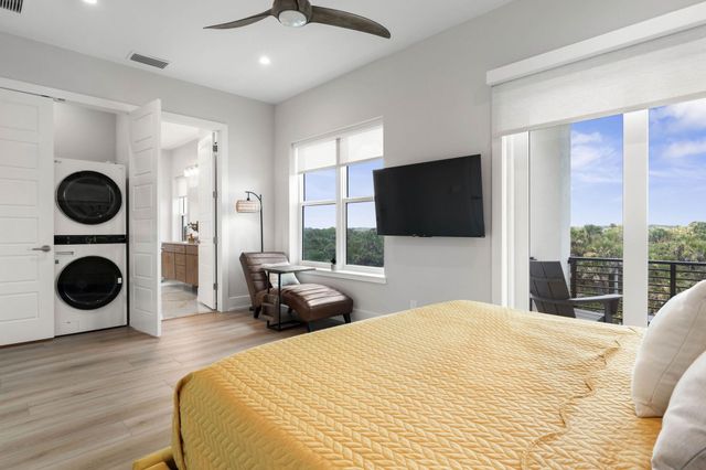 3538 N Ocean Shore Blvd, Palm Coast, FL 32137