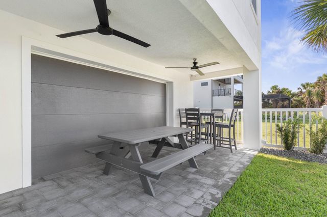 3538 N Ocean Shore Blvd, Palm Coast, FL 32137