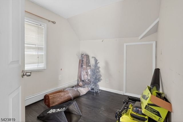 752 Highland Ave, Newark City, NJ 07104