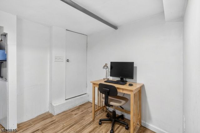 752 Highland Ave, Newark City, NJ 07104