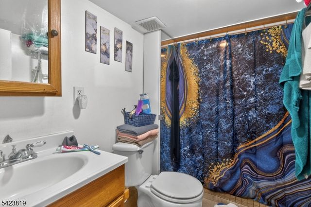 752 Highland Ave, Newark City, NJ 07104