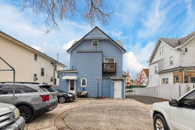 752 Highland Ave, Newark City, NJ 07104