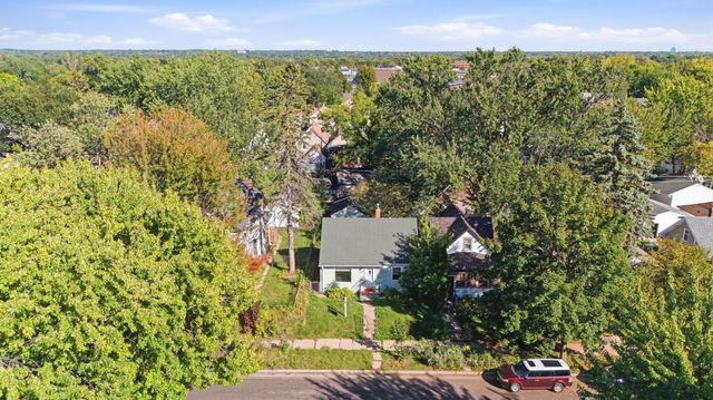 1356 Searle Street, Saint Paul, MN 55130