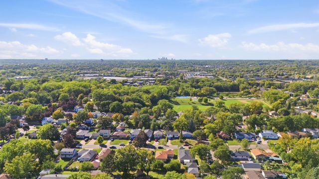 1356 Searle Street, Saint Paul, MN 55130