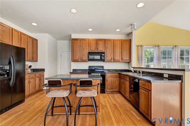 9057 Haversack Ln, Mechanicsville, VA 23116