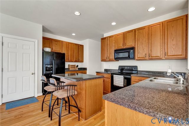 9057 Haversack Ln, Mechanicsville, VA 23116