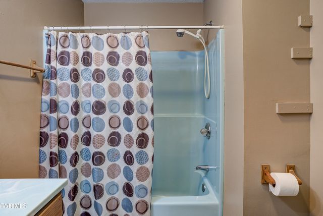 131 Leedy Lane, Jonesborough, TN 37659