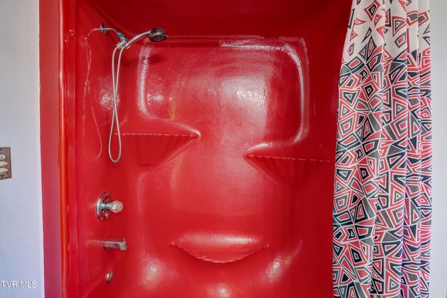 131 Leedy Lane, Jonesborough, TN 37659