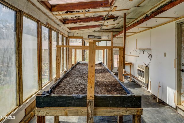 131 Leedy Lane, Jonesborough, TN 37659