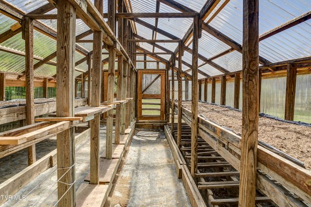 131 Leedy Lane, Jonesborough, TN 37659