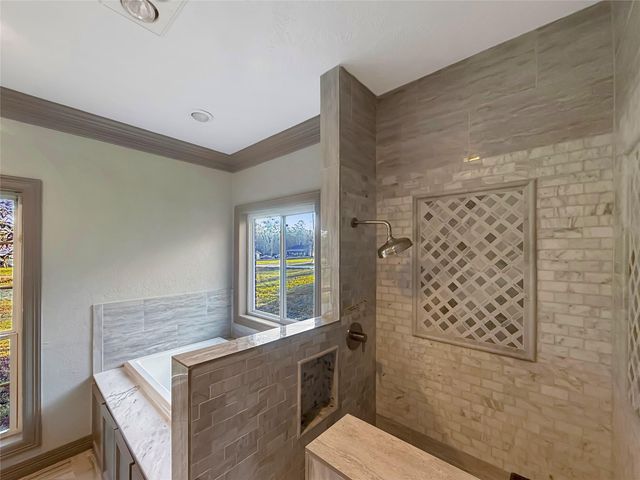 1330 Woodway Boulevard, Sour Lake, TX 77659