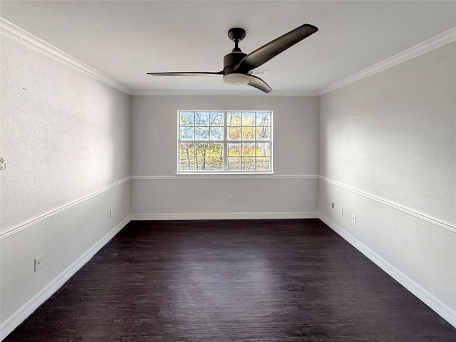 1330 Woodway Boulevard, Sour Lake, TX 77659