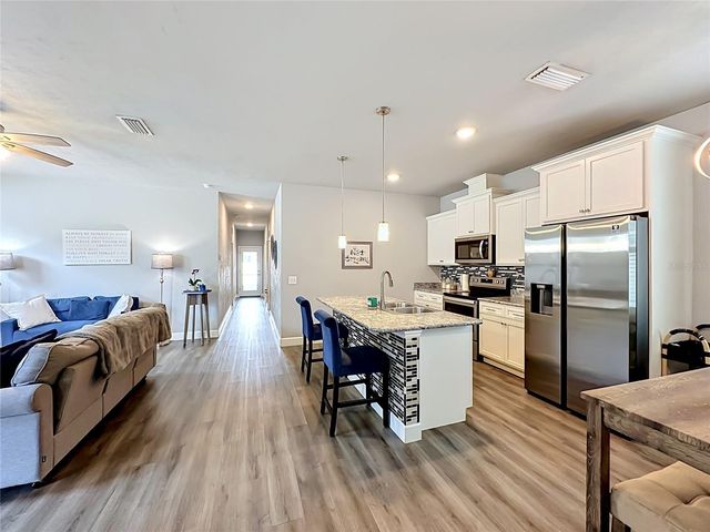 1885 SW 245TH TERRACE, Newberry, FL 32669