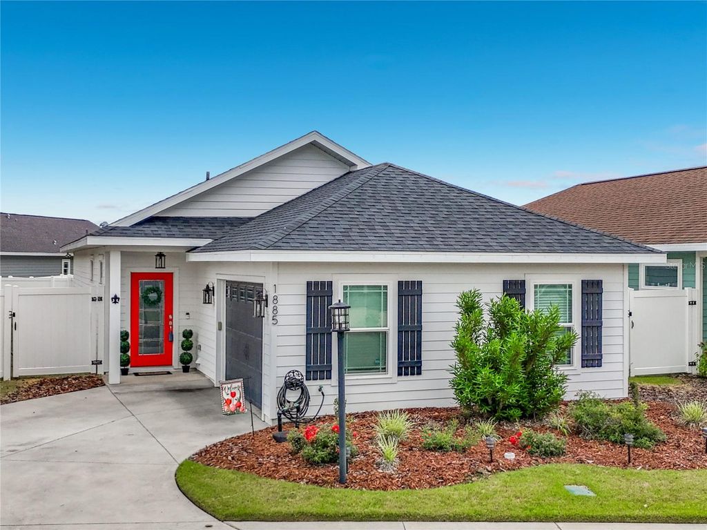 1885 SW 245TH TERRACE, Newberry, FL 32669