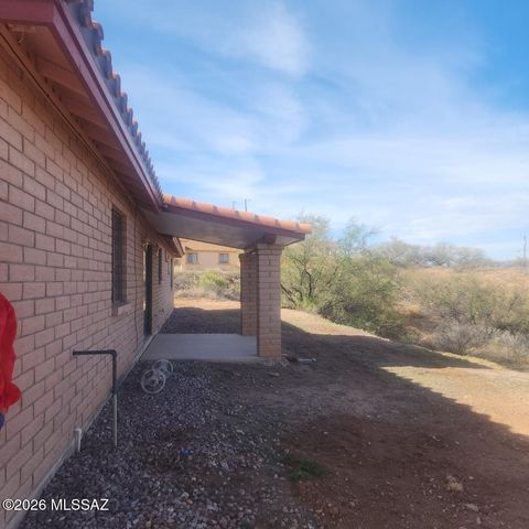 282 Tlaxcala Court, Rio Rico, AZ 85648