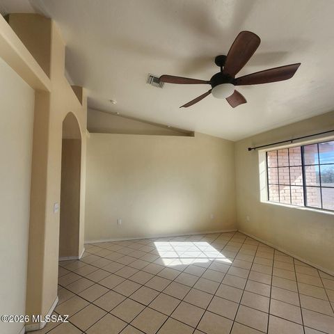 282 Tlaxcala Court, Rio Rico, AZ 85648