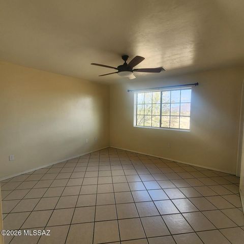 282 Tlaxcala Court, Rio Rico, AZ 85648