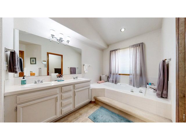 1802 Silvergate Rd, Fort Collins, CO 80526
