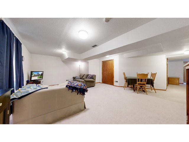 1802 Silvergate Rd, Fort Collins, CO 80526