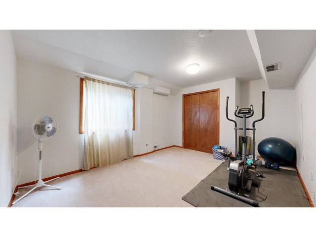 1802 Silvergate Rd, Fort Collins, CO 80526