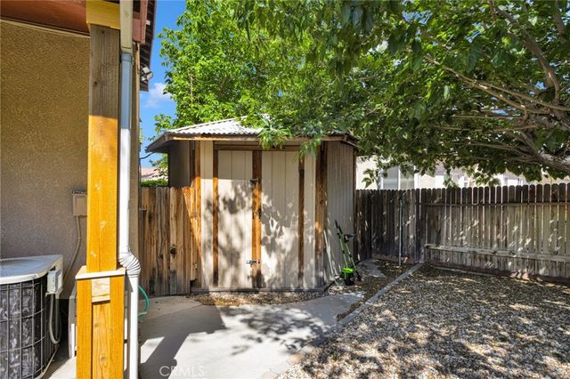 13249 Sundance, Victorville, CA 92392