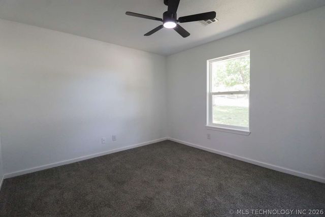 2806 W 70th Street, Tulsa, OK 74132