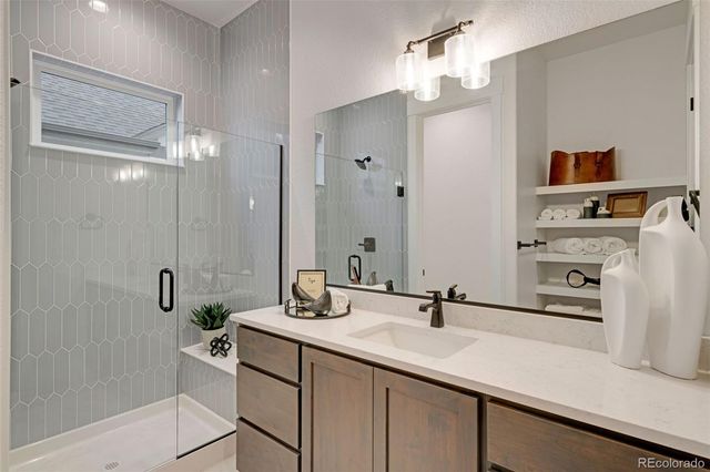 3662 N Buchanan Court, Aurora, CO 80019