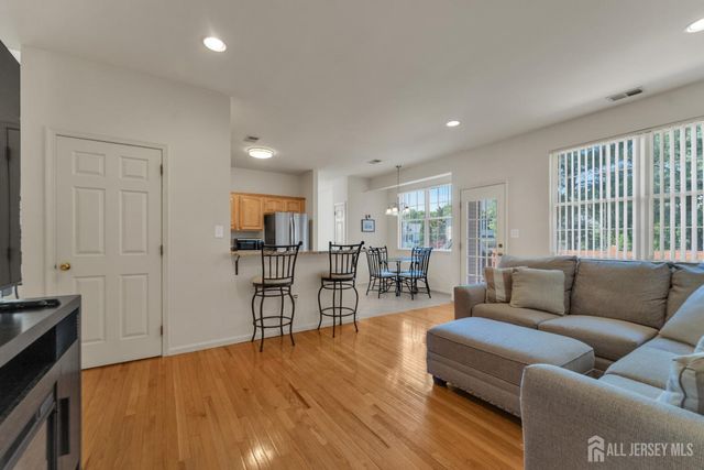 22 Augusta Place, East Brunswick, NJ 08816