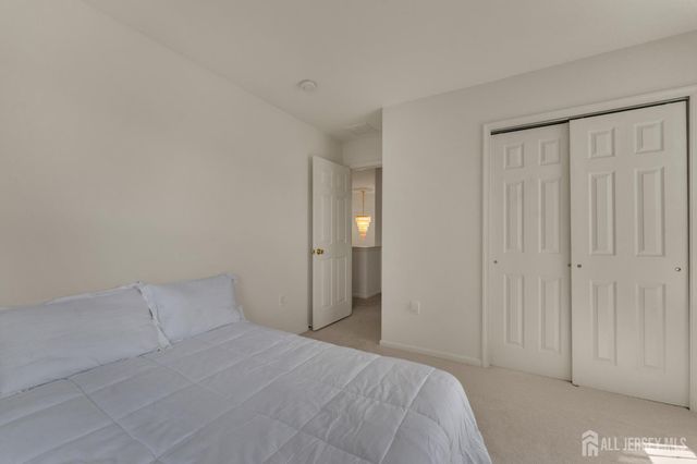 22 Augusta Place, East Brunswick, NJ 08816