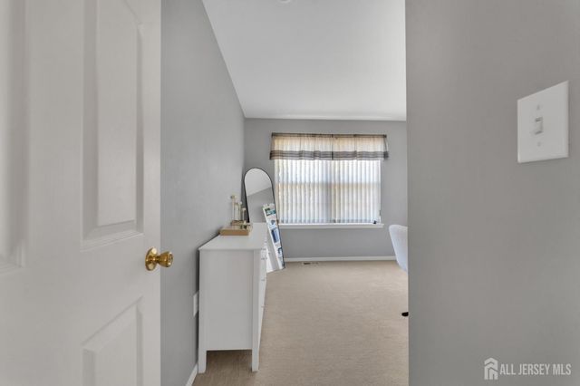 22 Augusta Place, East Brunswick, NJ 08816