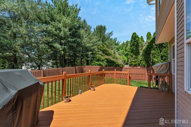 22 Augusta Place, East Brunswick, NJ 08816