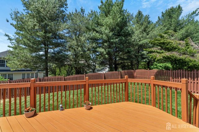 22 Augusta Place, East Brunswick, NJ 08816