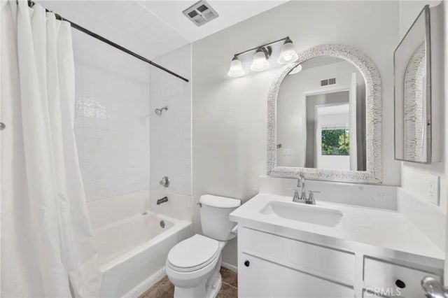 160 Greentree Ln, La Habra, CA 90631