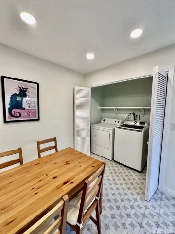 19 Dartmouth, Irvine, CA 92612