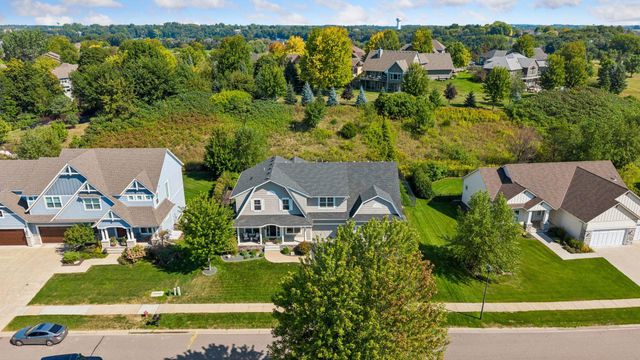 2901 Fairway Drive, Chaska, MN 55318