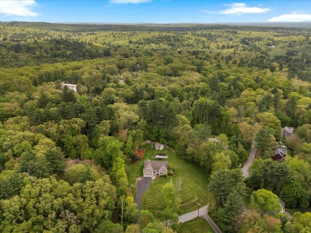 66 Rockmeadow Road Ext., Uxbridge, MA 01569