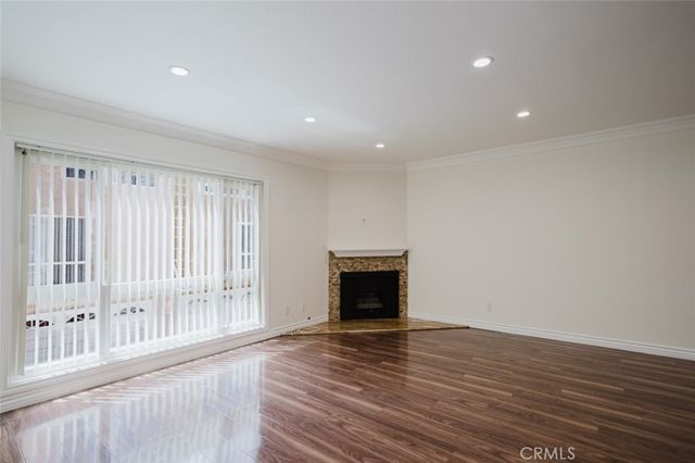 7319 Hazeltine Avenue 4, Van Nuys, CA 91405