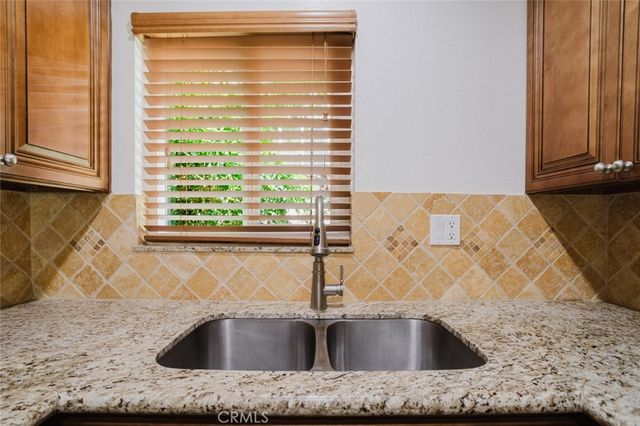 7319 Hazeltine Avenue 4, Van Nuys, CA 91405