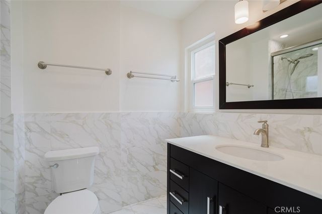 7319 Hazeltine Avenue 4, Van Nuys, CA 91405