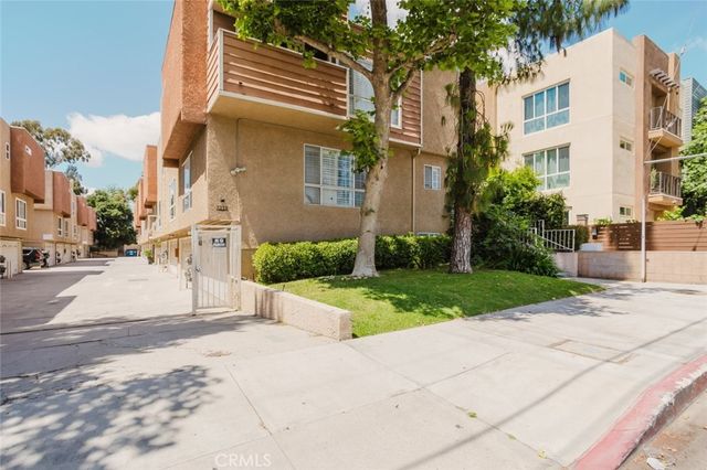 7319 Hazeltine Avenue 4, Van Nuys, CA 91405