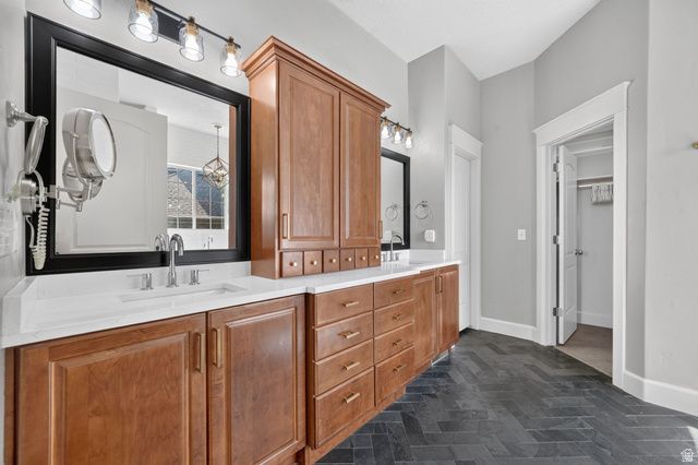 5119 N RAVENCREST LN, Lehi, UT 84043