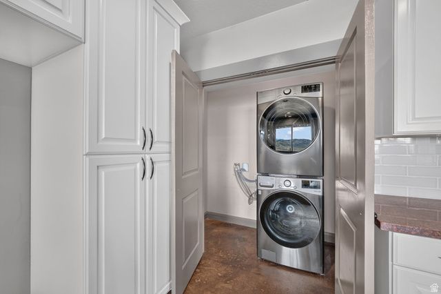 5119 N RAVENCREST LN, Lehi, UT 84043